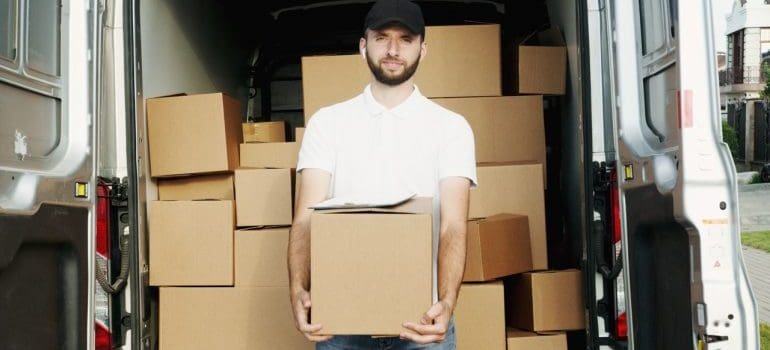 A person who can provide last minute moving help in NYC 