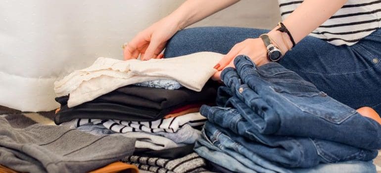 woman preparing to pack and move your entire household in less than 10 days